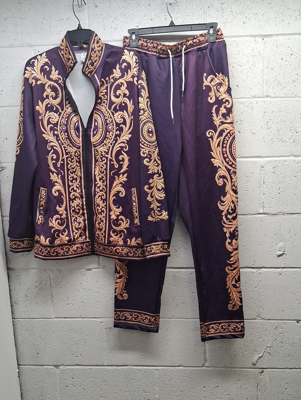 NWOT Lux Baroque-Print Two-Piece Jogger Set - Purple & Gold